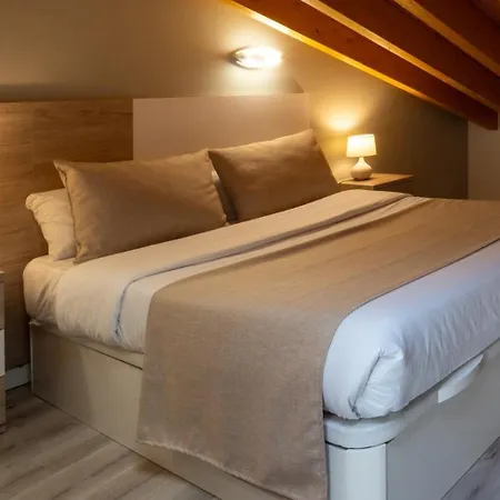 Aranda Apartment