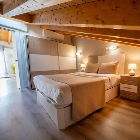 Aranda Apartment *